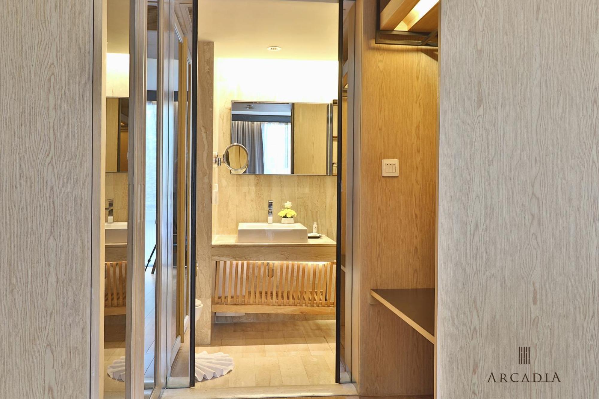 Arcadia Suites Bangkok Szoba fotó