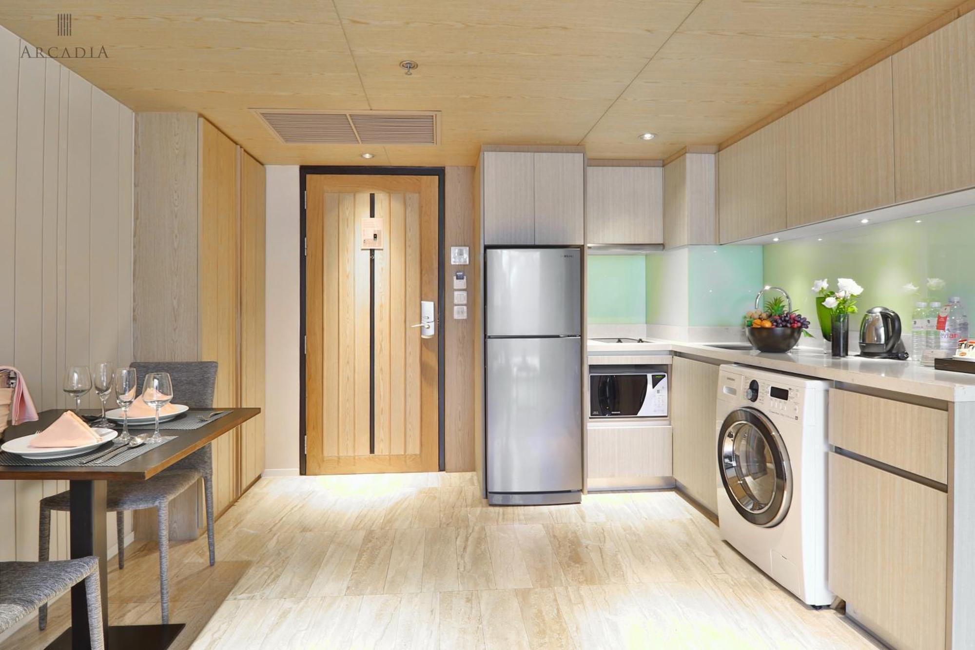 Arcadia Suites Bangkok Szoba fotó